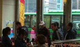 西安商场最新爆料,揭秘最新爆料，潮流聚集地即将焕新登场