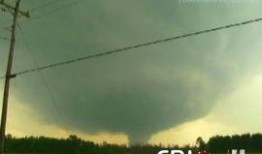 龙卷风 在线观看,惊心动魄的狂风肆虐，在线观看揭秘自然奇观